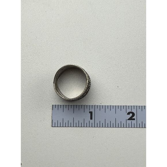 Vintage Wide Band Sterling Silver Ring Patterned Size 8 - Picture 2 of 11